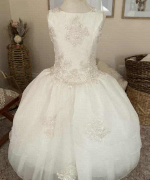 Christie Hekene Couture Taryn