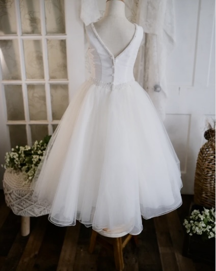 Christie Helene Elite back of P1689