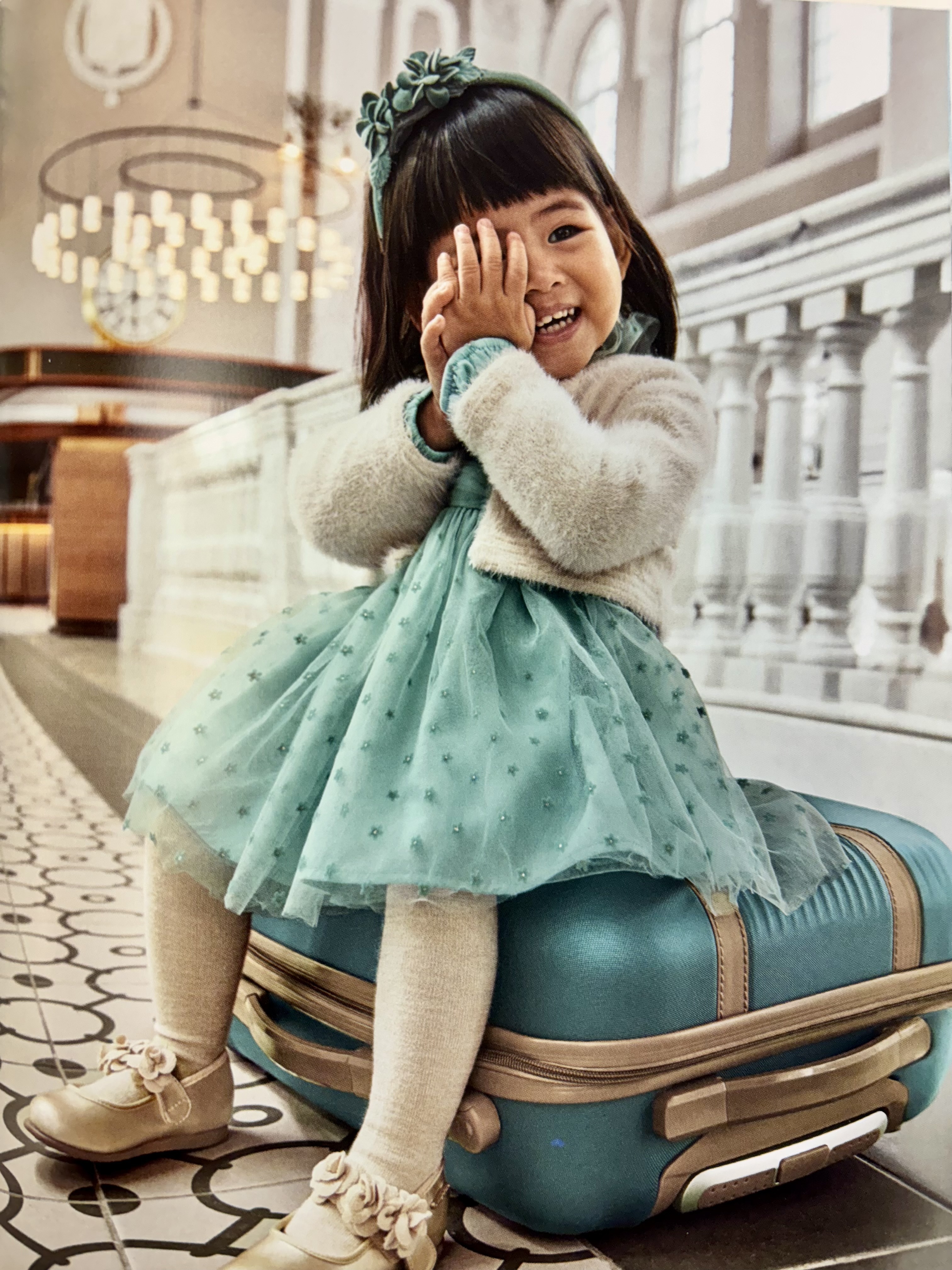 Scotti back/white bow dress